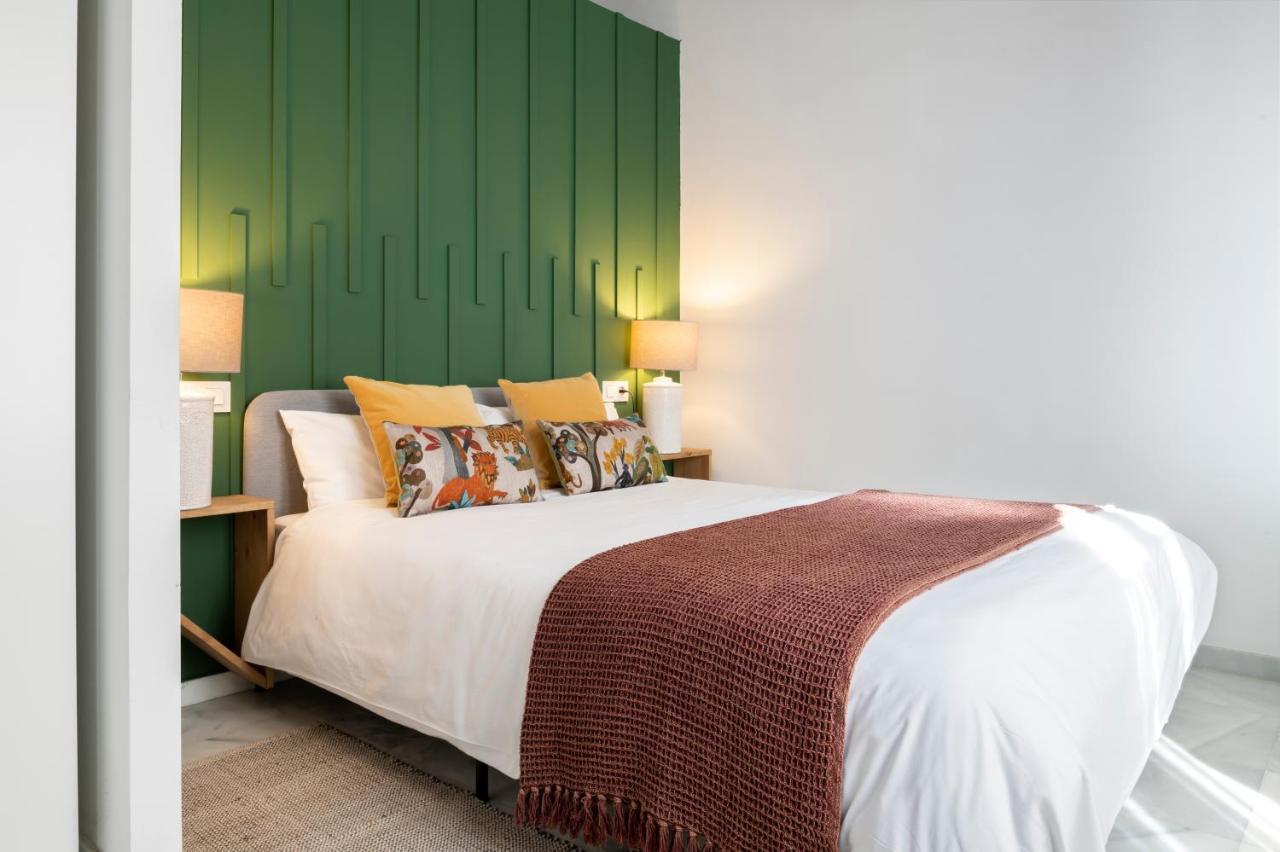 Hernando Colon Suite Apartments — Photos 3
